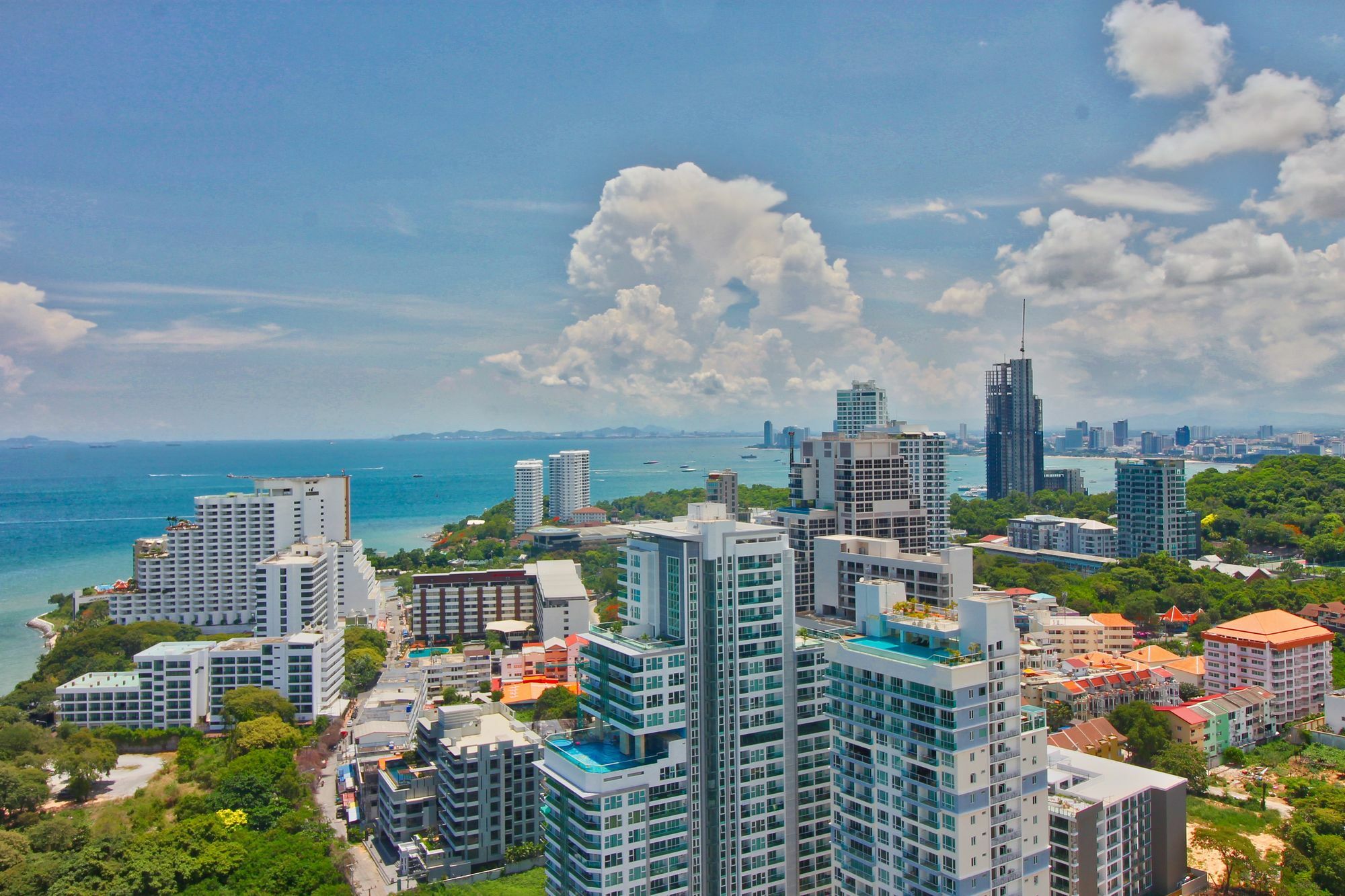 The Peak Towers Pattaya Διαμέρισμα Εξωτερικό φωτογραφία
