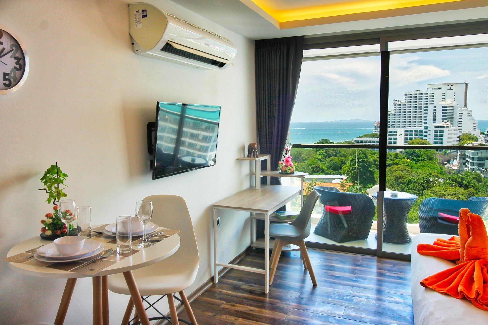 The Peak Towers Pattaya Διαμέρισμα Εξωτερικό φωτογραφία